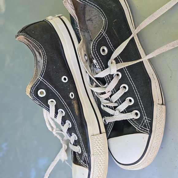 ★ CONVERSE All Star Chuck Taylor Well Worn Black Low Tops Men 6.5 Women 8.5 - Picture 2 of 6